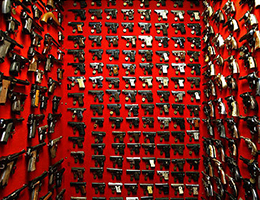 guns